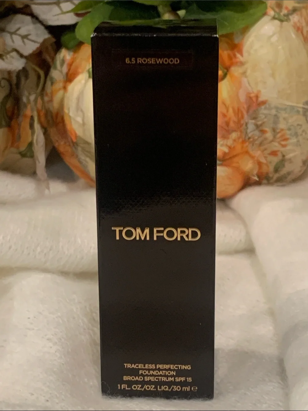 TOM FORD TRACELESS PERFECTING FOUNDATION SPF15 (ROSEWOOD 6.5)